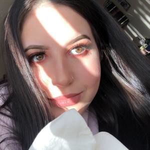 Meet your Posher, Kenedi